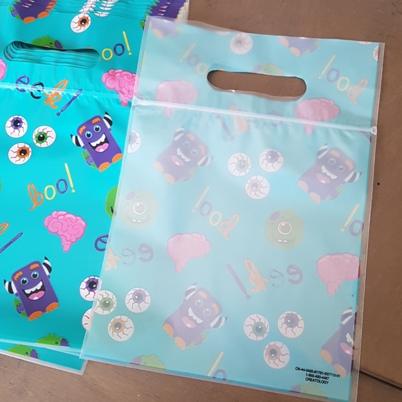 🎃 CLEARANCE 13 Pcs Halloween Eek Boo Favor Bags Loot Bags Treat Bags 6.25x6.25" - Picture 6 of 9